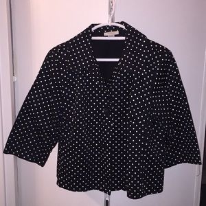 Un-lined cropped b/w polka dotted jacket